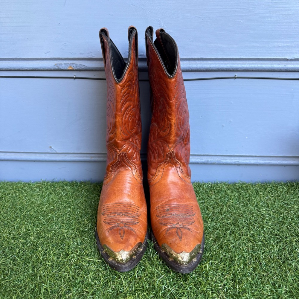 Vintage Acme Cognac Leather Western Cowboy Boots Gold Toe Tip Mens Size 7 M